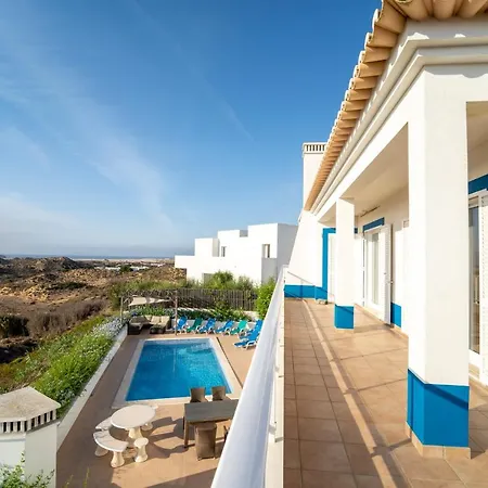 Villa Seascape *